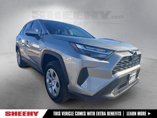2023 Toyota RAV4 LE