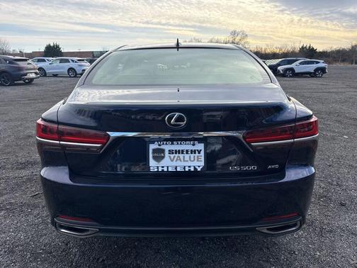 2018 Lexus LS 500 Base