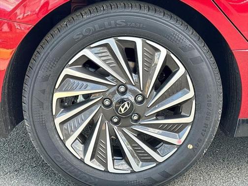 2025 Hyundai SONATA Hybrid SE