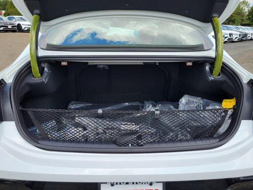 2026 Hyundai SONATA SEL