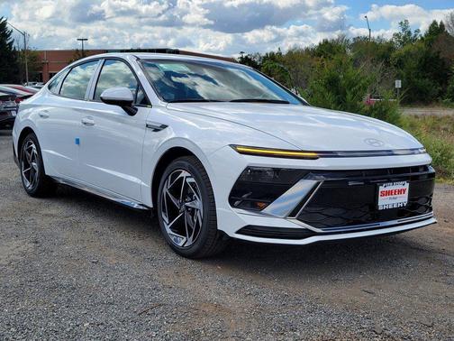 2026 Hyundai SONATA SEL