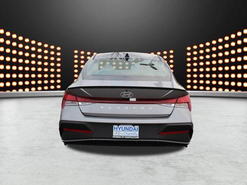 2025 Hyundai ELANTRA Sport