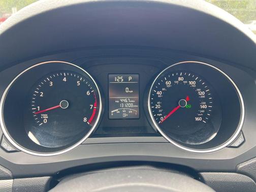 2015 Volkswagen Jetta Auto SE w/Connectivity/Navigation