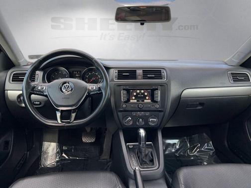 2015 Volkswagen Jetta Auto SE w/Connectivity/Navigation