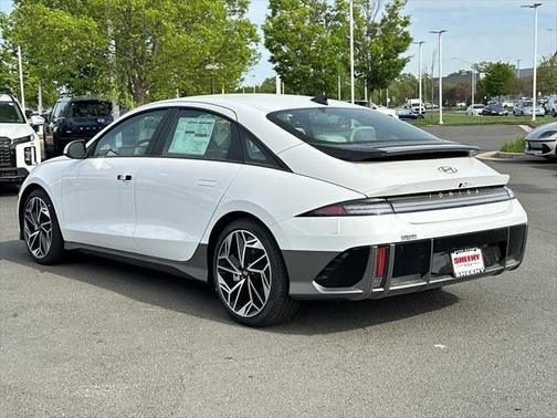 2025 Hyundai IONIQ 6 SEL