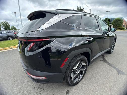 Phantom Black 2023 Hyundai TUCSON SEL