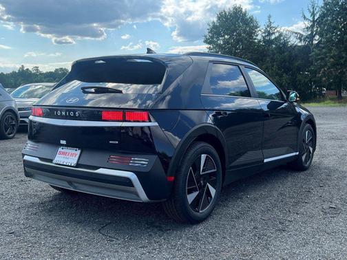 2025 Hyundai IONIQ 5 SEL