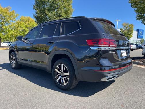 2022 Volkswagen Atlas 2.0T SE