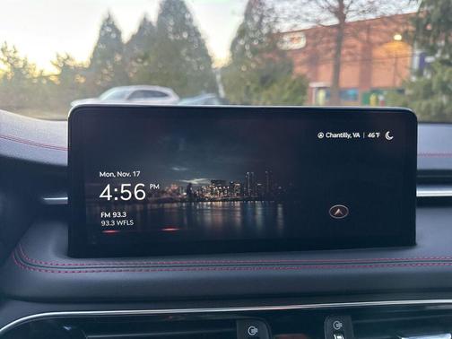 2023 Genesis G70 2.0T RWD