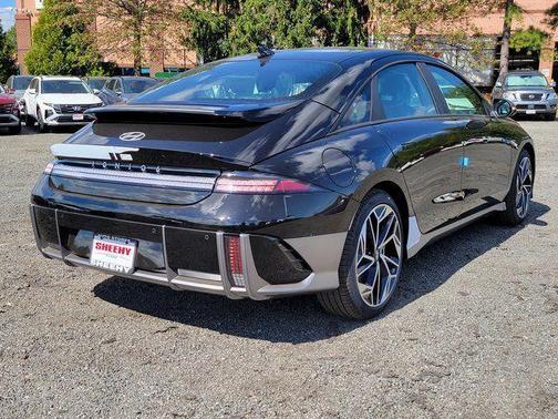 2025 Hyundai IONIQ 6 SEL