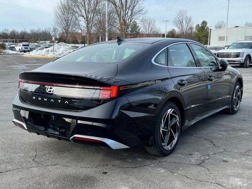 2026 Hyundai SONATA SEL