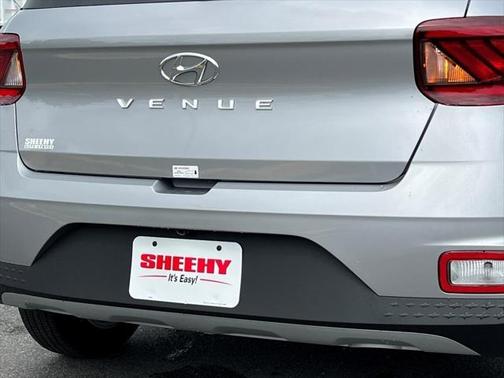 2025 Hyundai VENUE SE
