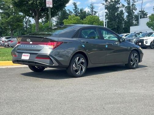 2025 Hyundai ELANTRA Sport