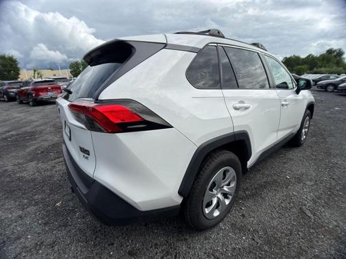 Super White 2020 Toyota RAV4 LE