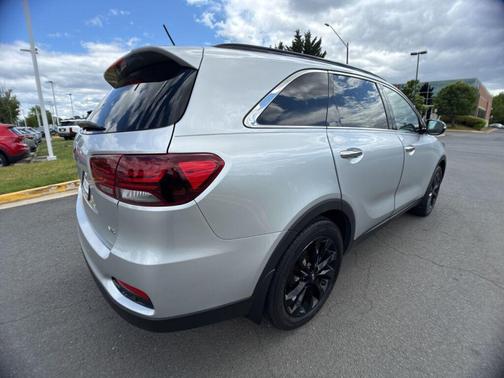 Sparkling Silver 2019 Kia Sorento S