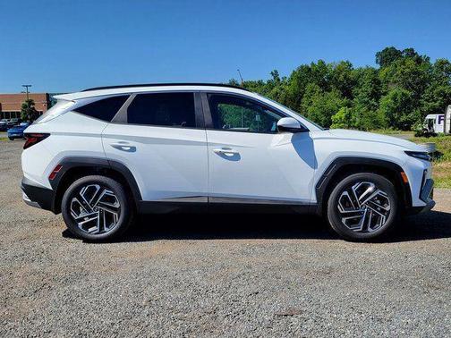 Serenity White Pearl 2026 Hyundai TUCSON SEL Plus