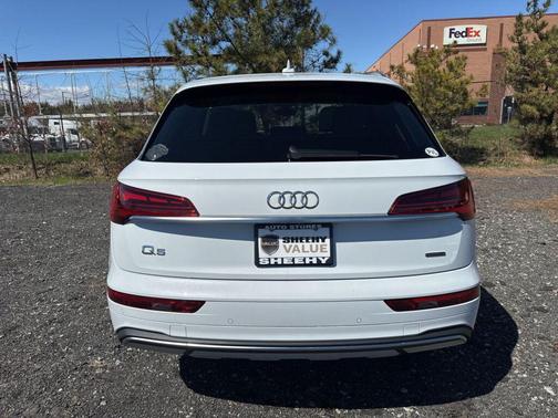 Glacier White 2021 Audi Q5 45 Premium