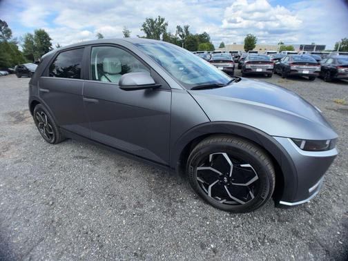Shooting Star (Matte Gray) 2023 Hyundai IONIQ 5 SEL