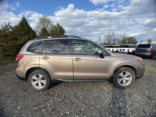 Burnished Bronze Metallic 2015 Subaru Forester 2.5i Premium