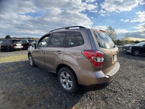 Burnished Bronze Metallic 2015 Subaru Forester 2.5i Premium