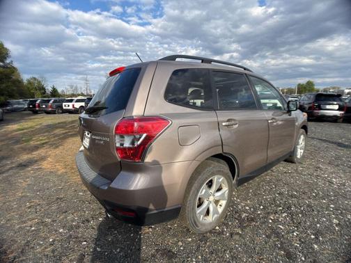 Burnished Bronze Metallic 2015 Subaru Forester 2.5i Premium