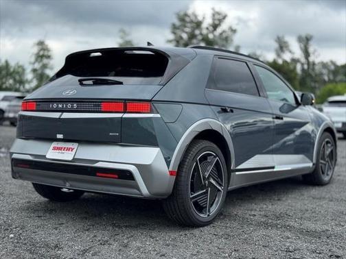 2025 Hyundai IONIQ 5 Limited