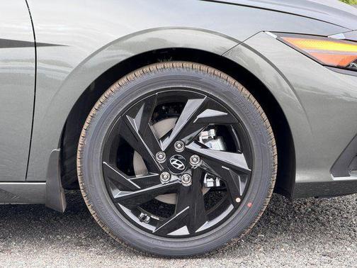 Amazon Gray 2026 Hyundai ELANTRA Sport
