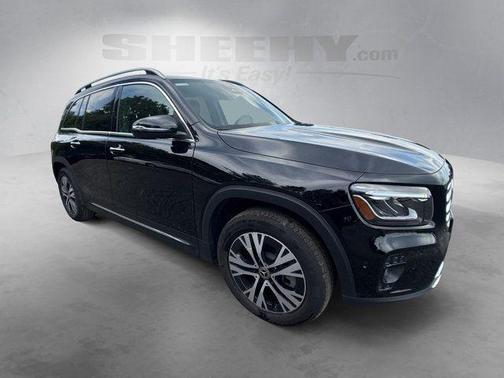 Black 2024 Mercedes-Benz GLB 250 4MATIC