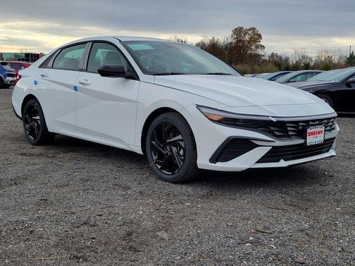 2026 Hyundai ELANTRA Sport