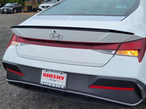 2026 Hyundai ELANTRA Sport