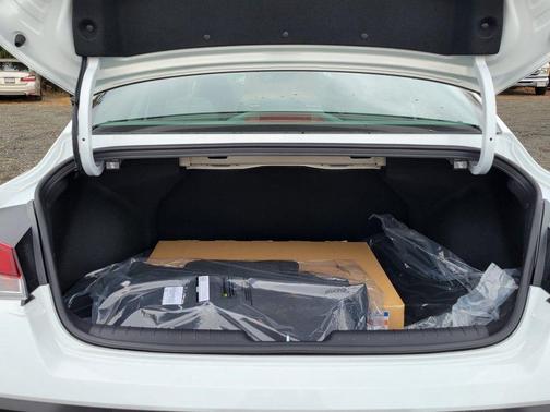 2026 Hyundai ELANTRA Sport