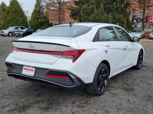 2026 Hyundai ELANTRA Sport