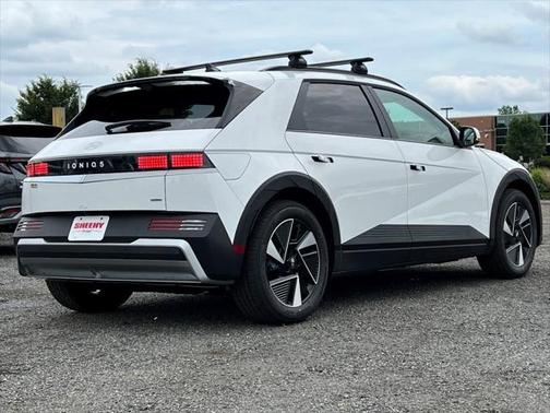 2025 Hyundai IONIQ 5 SEL