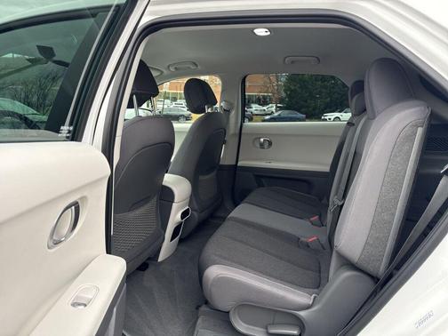 2023 Hyundai IONIQ 5 SE