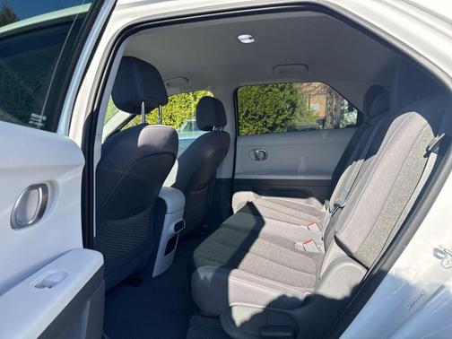 2023 Hyundai IONIQ 5 SE