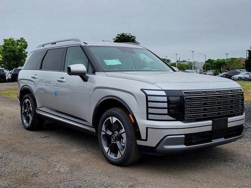 Typhoon Silver Metallic 2026 Hyundai Palisade Hybrid Limited