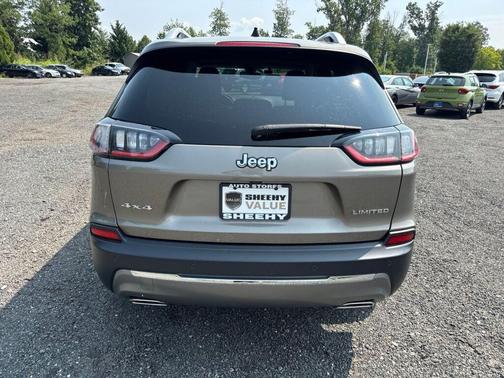 Light Brownstone Pearlcoat 2019 Jeep Cherokee Limited
