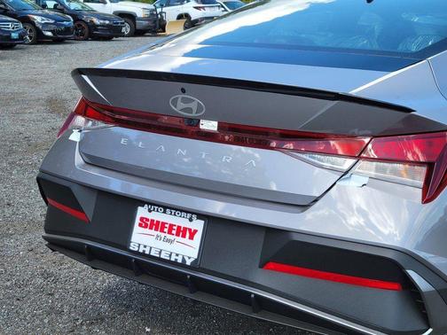 2025 Hyundai ELANTRA Sport