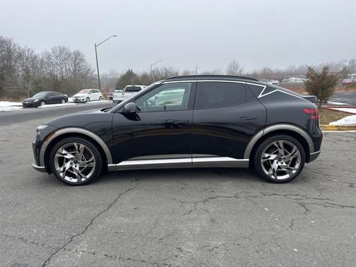 2024 Genesis GV60 Performance AWD