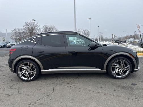 2024 Genesis GV60 Performance AWD