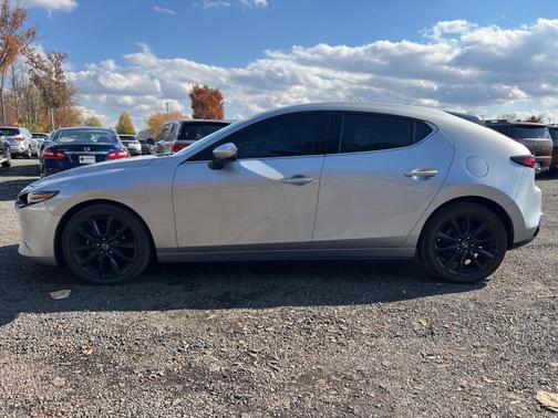 2019 Mazda Mazda3 FWD w/Premium Package