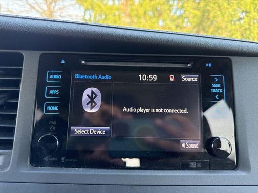 Shoreline Mist 2015 Toyota Sienna XLE