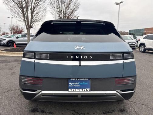 2024 Hyundai IONIQ 5 SEL