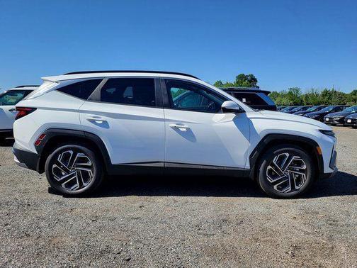 Serenity White Pearl 2026 Hyundai TUCSON SEL Plus