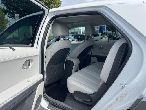 2022 Hyundai IONIQ 5 Limited
