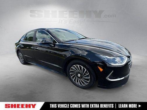 Nocturne Black 2021 Hyundai SONATA Limited 2.0T