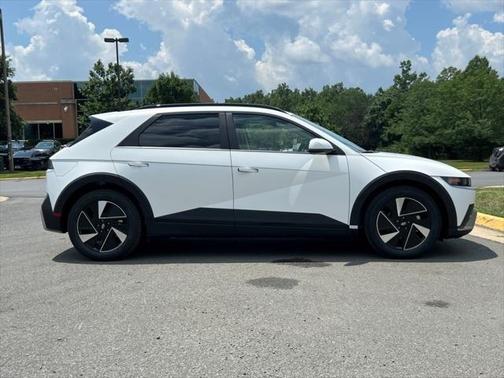 2025 Hyundai IONIQ 5 SEL