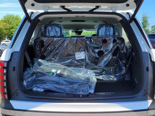 Creamy White Pearl 2026 Hyundai Palisade Hybrid SEL 8P