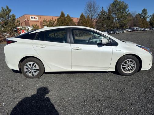 2017 Toyota Prius Four