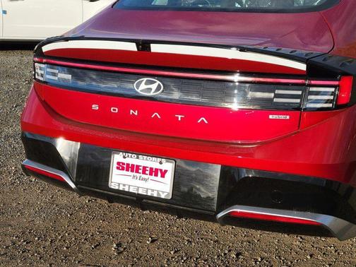 2025 Hyundai SONATA Hybrid SE